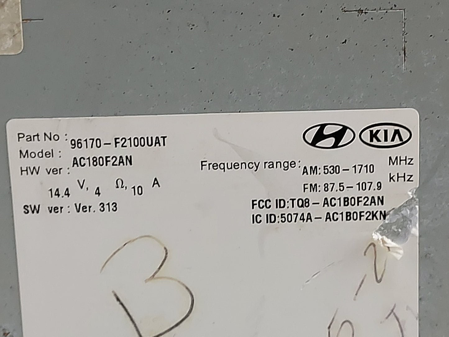 2017-2018 Hyundai Elantra Radio AM FM Cd Player Receiver Replacement P/N:96170-F2100UAT AC180F2AN Fits Fits 2017 2018 OEM Us