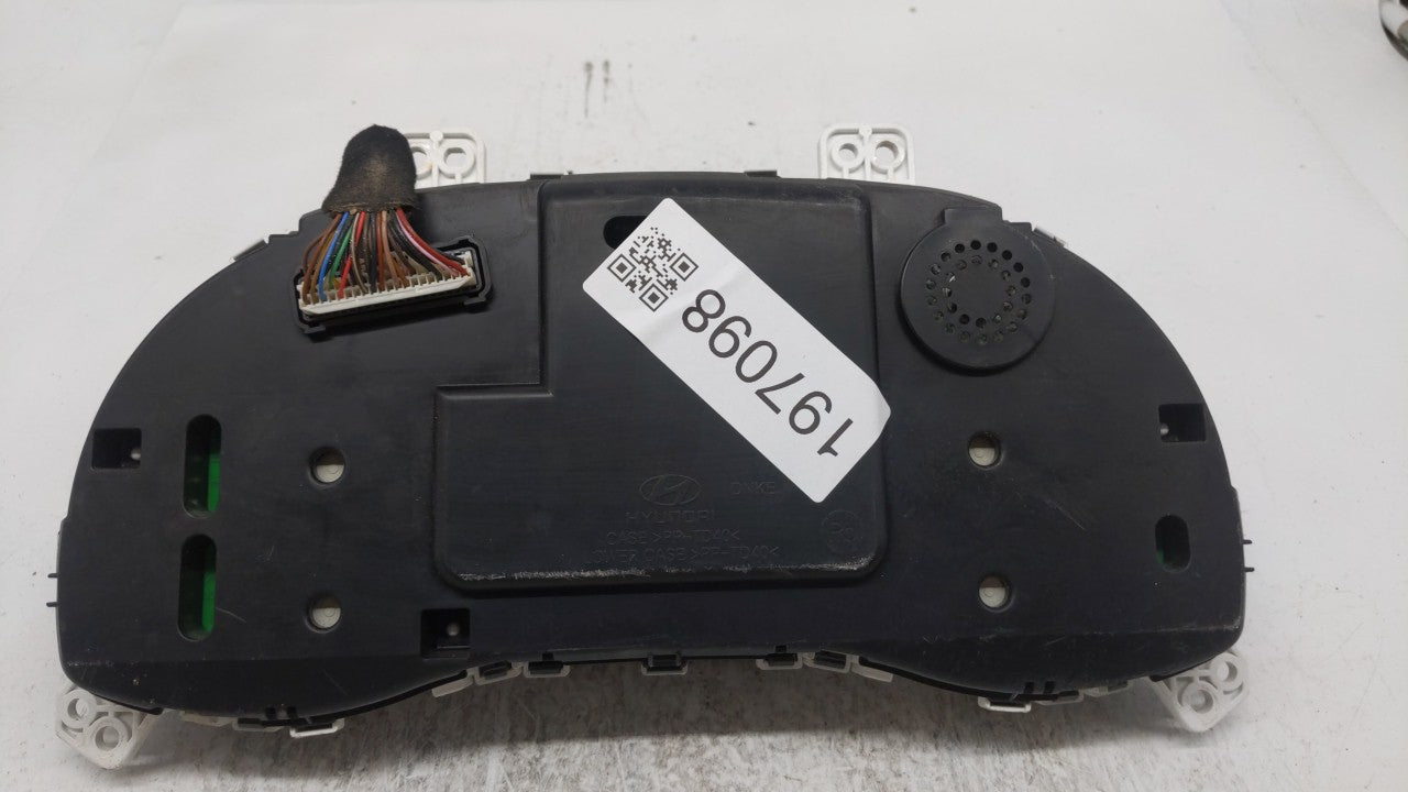 2017-2018 Hyundai Elantra Instrument Cluster Speedometer Gauges P/N:94011-F3012 94011-F3010 Fits Fits 2017 2018 OEM Used Aut