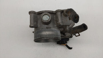 2011-2018 Hyundai Elantra Throttle Body P/N:35100-2E000 Fits Fits 2011 2012 2013 2014 2015 2016 2017 2018 2019 OEM Used Auto Parts