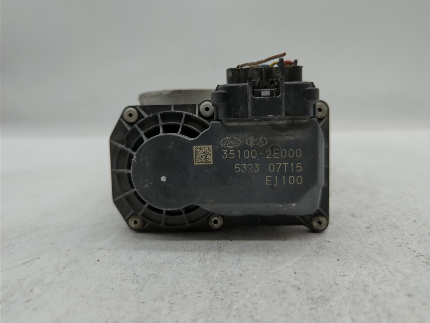 2011-2018 Hyundai Elantra Throttle Body P/N:35100-2E710 35100-2E000 Fits Fits 2011 2012 2013 2014 2015 2016 2017 2018 2019 O