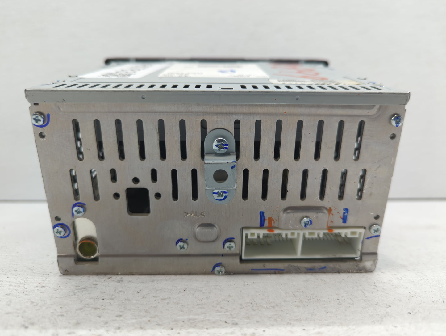 2017-2018 Hyundai Elantra Am Fm Cd Player Radio Receiver - Oemusedautoparts1.com