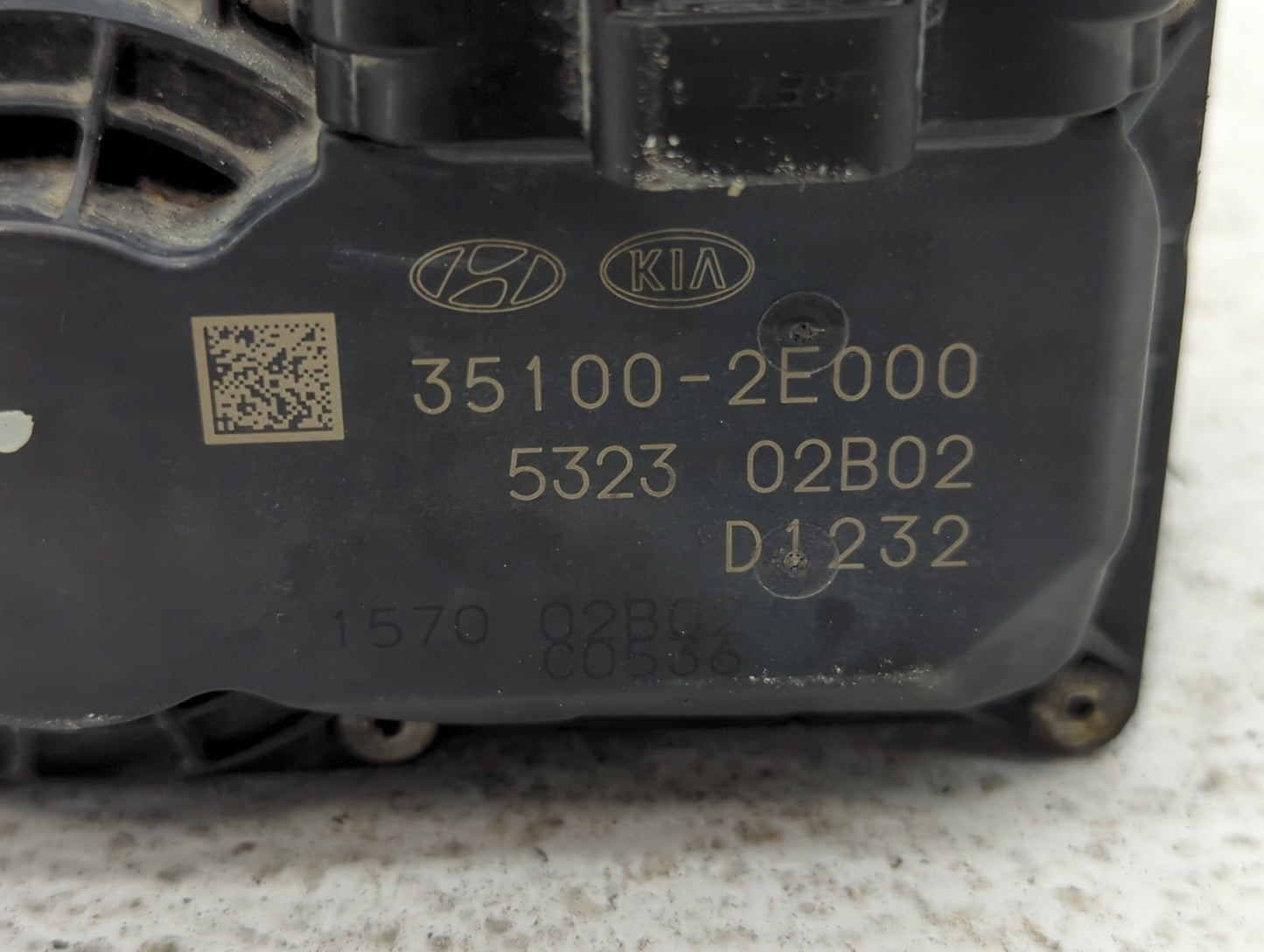 2011-2020 Hyundai Elantra Throttle Body P/N:35100-2E000 Fits Fits 2011 2012 2013 2014 2015 2016 2017 2018 2019 2020 2021 OEM