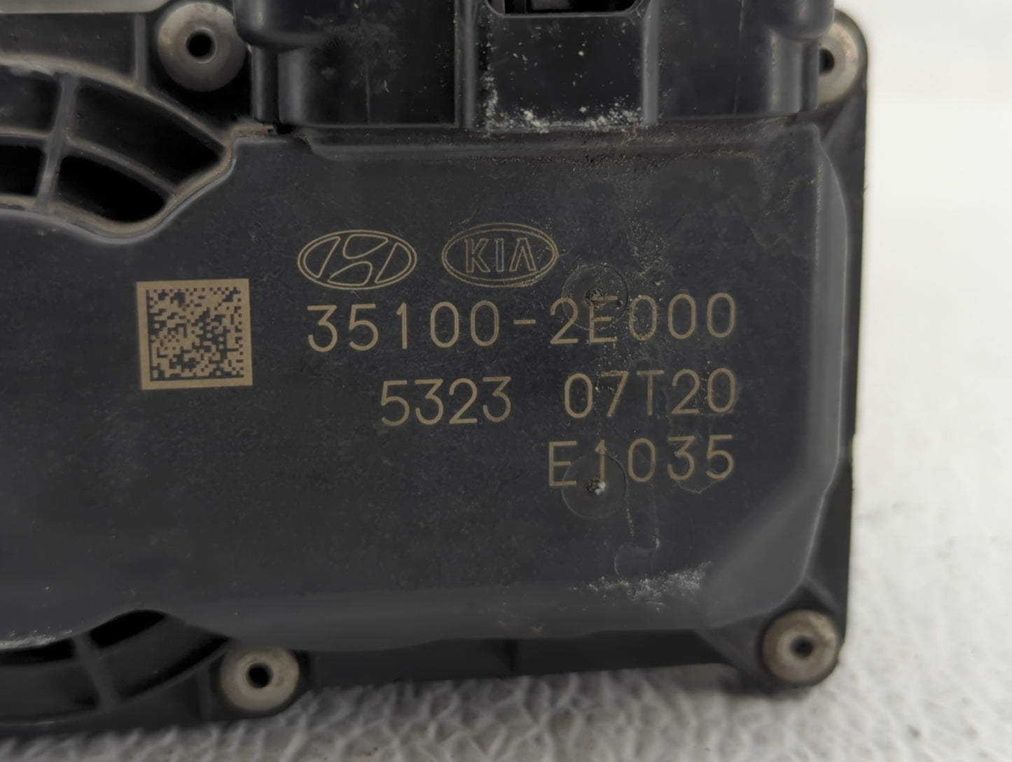 2011-2020 Hyundai Elantra Throttle Body P/N:35100-2E000 Fits Fits 2011 2012 2013 2014 2015 2016 2017 2018 2019 2020 2021 OEM