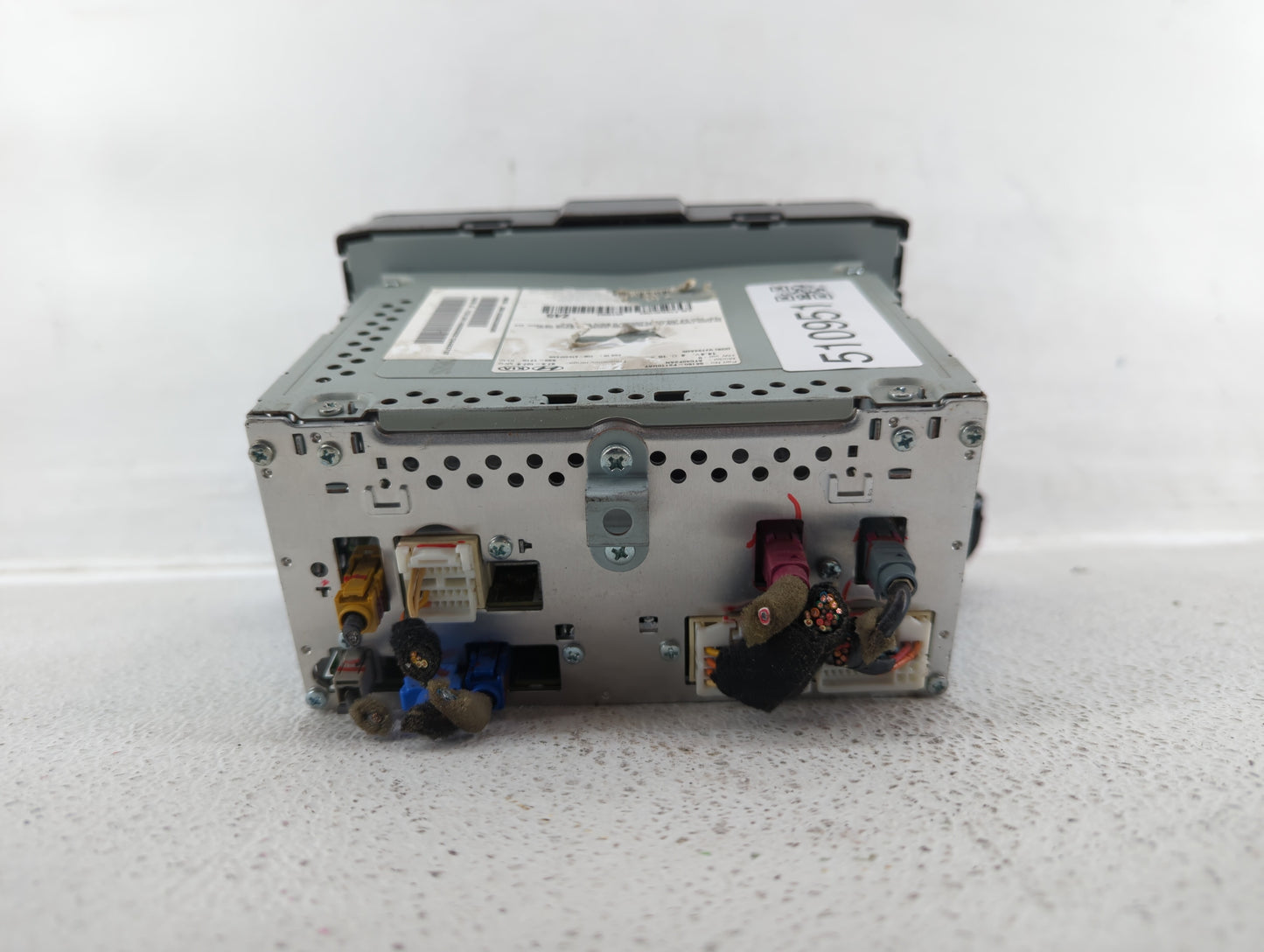2017-2018 Hyundai Elantra Am Fm Cd Player Radio Receiver - Oemusedautoparts1.com