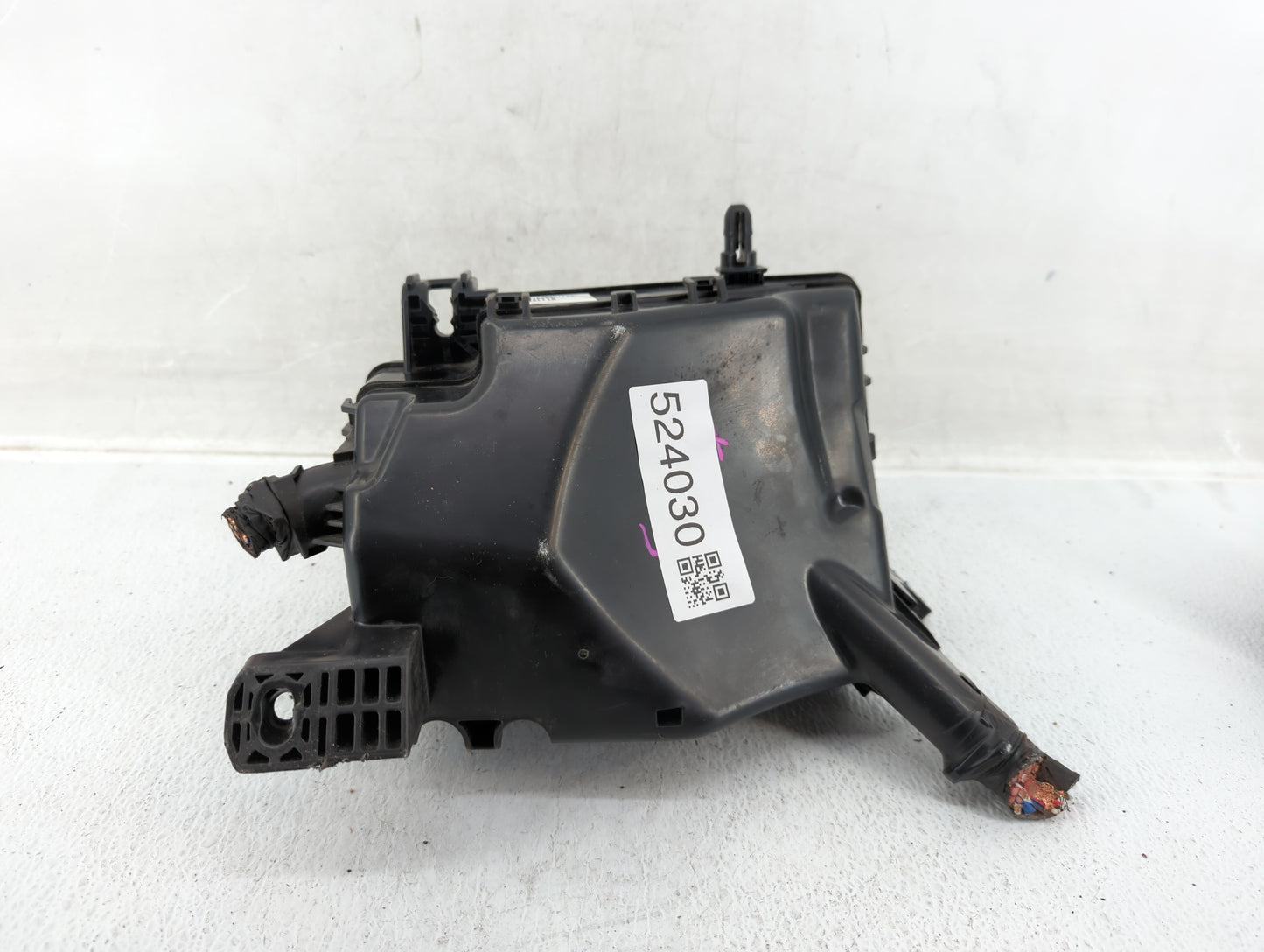 2017 Hyundai Elantra Fusebox Fuse Box Panel Relay Module P/N:91200F3261AA Fits OEM Used Auto Parts - Oemusedautoparts1.com