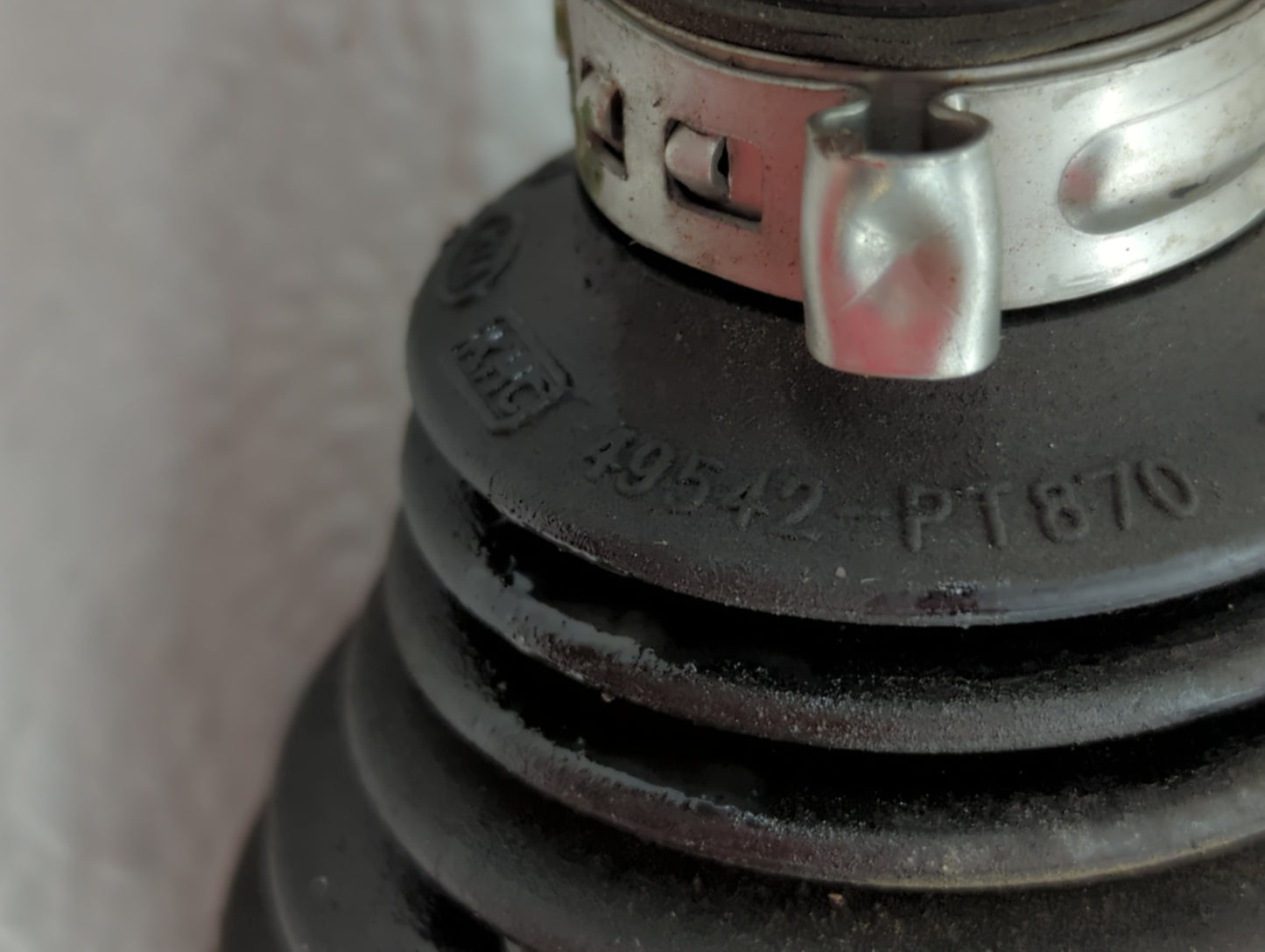 2017-2020 Hyundai Elantra Axle Shaft Front Driver Cv C/v - Oemusedautoparts1.com