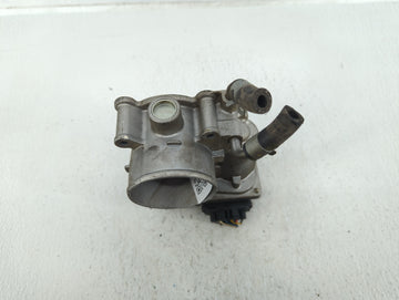 2011-2020 Hyundai Elantra Throttle Body P/N:35100-2E000 Fits Fits 2011 2012 2013 2014 2015 2016 2017 2018 2019 2020 2021 OEM Used Auto Parts