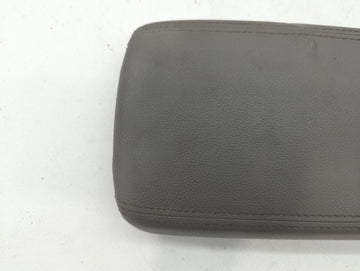 2014-2017 Hyundai Elantra Center Console Armrest Cover Lid Fits Fits 2014 2015 2016 2017 OEM Used Auto Parts