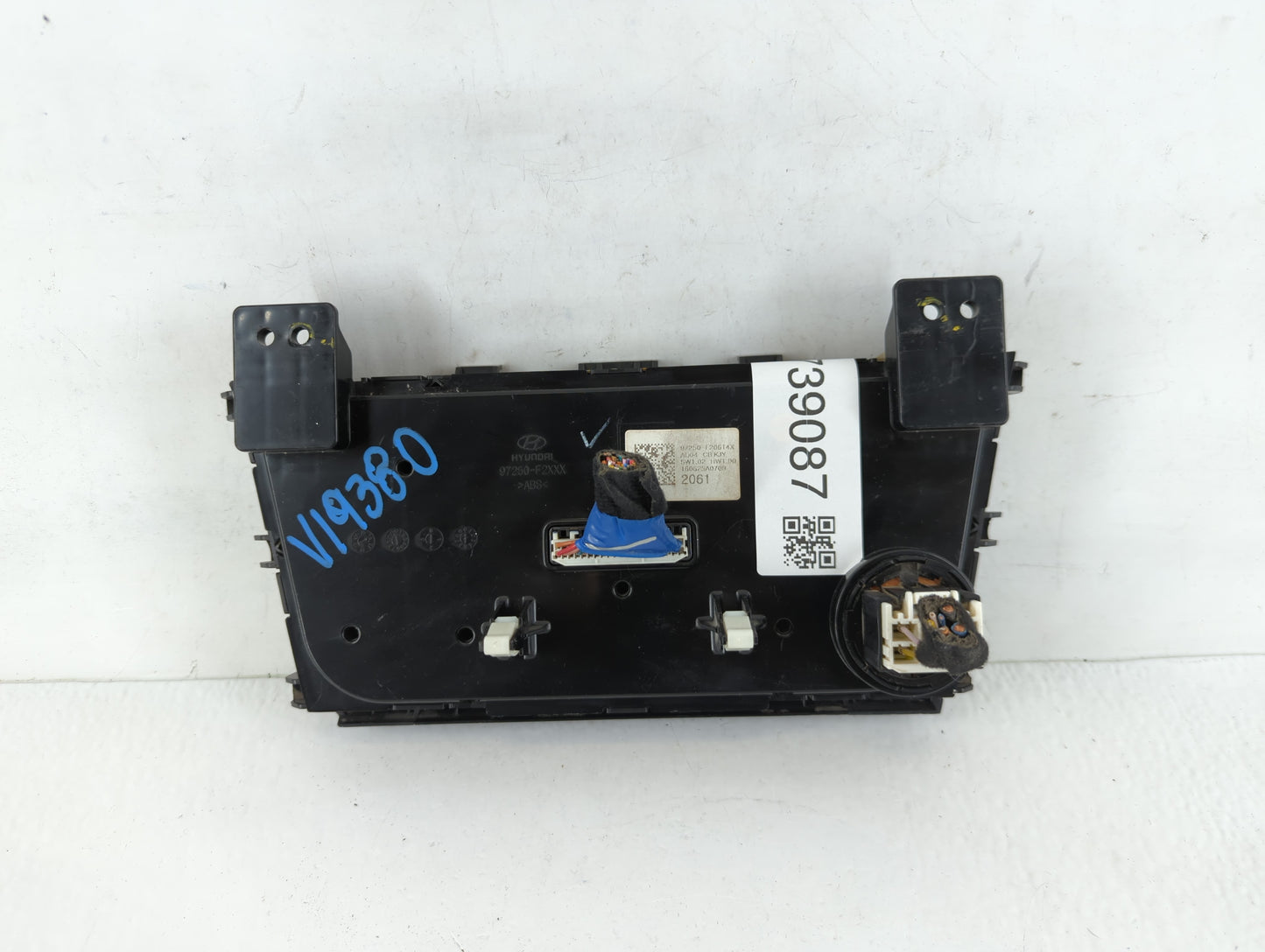 2017-2018 Hyundai Elantra Climate Control Module Temperature AC/Heater Replacement P/N:97250 F20614X Fits Fits 2017 2018 OEM