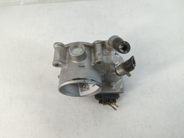 2011-2020 Hyundai Elantra Throttle Body P/N:35100-2E000 Fits Fits 2011 2012 2013 2014 2015 2016 2017 2018 2019 2020 2021 OEM Used Auto Parts