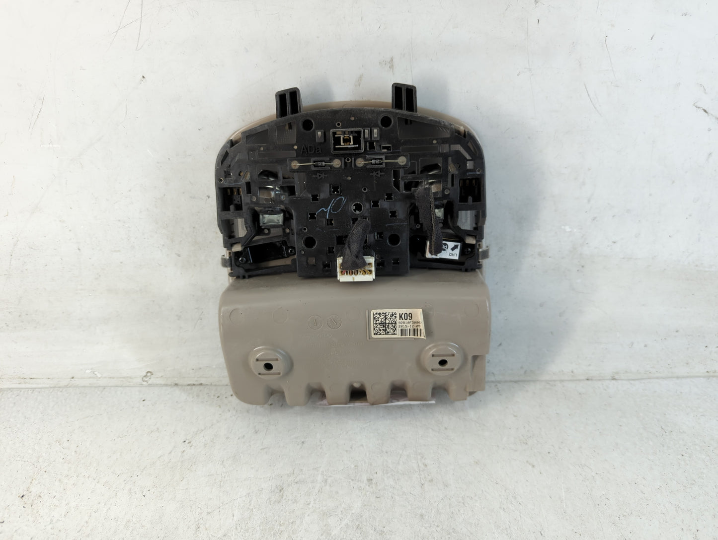 2017 Hyundai Elantra Overhead Roof Console - Oemusedautoparts1.com