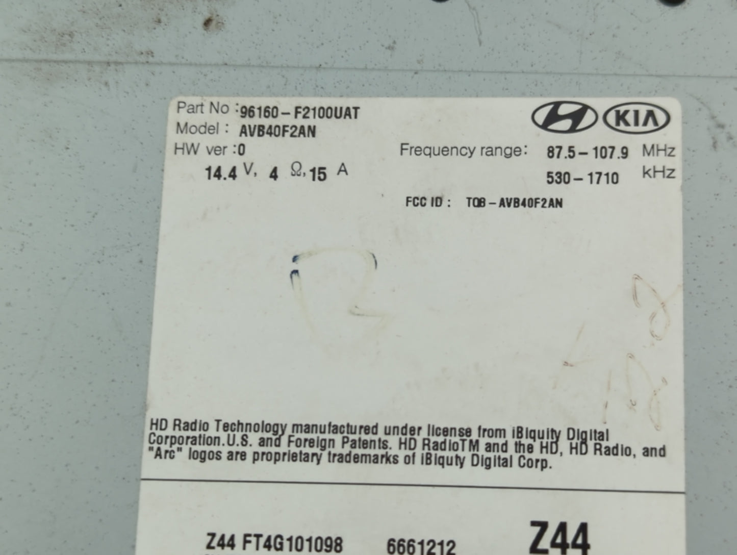 2017-2018 Hyundai Elantra Radio AM FM Cd Player Receiver Replacement P/N:96170F2220UAT Fits Fits 2017 2018 OEM Used Auto Par