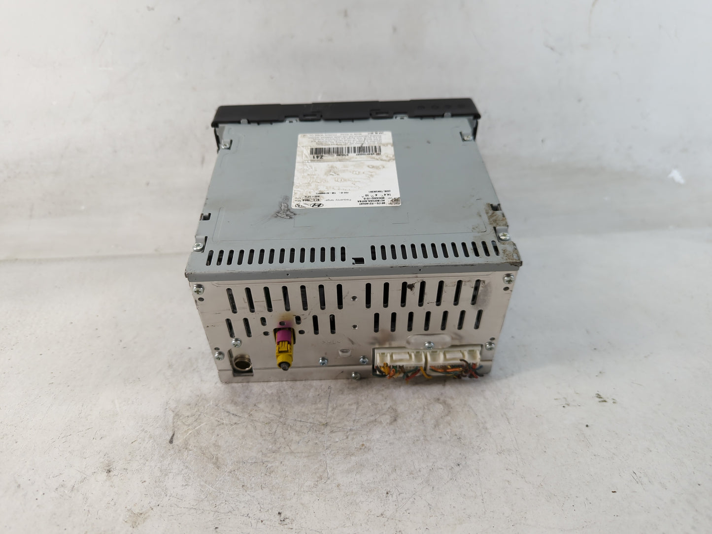 2017-2018 Hyundai Elantra Radio AM FM Cd Player Receiver Replacement P/N:96170-F2140UAT Fits Fits 2017 2018 OEM Used Auto Pa
