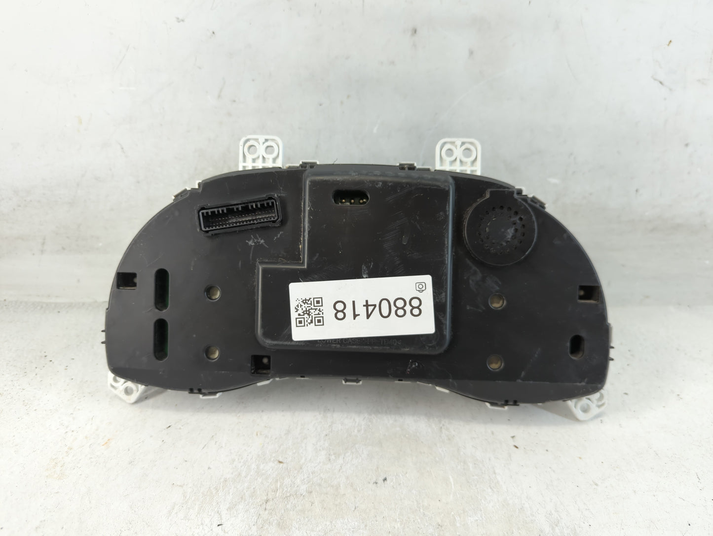 2017-2018 Hyundai Elantra Instrument Cluster Speedometer Gauges P/N:94001-F3010 Fits Fits 2017 2018 OEM Used Auto Parts - Oe