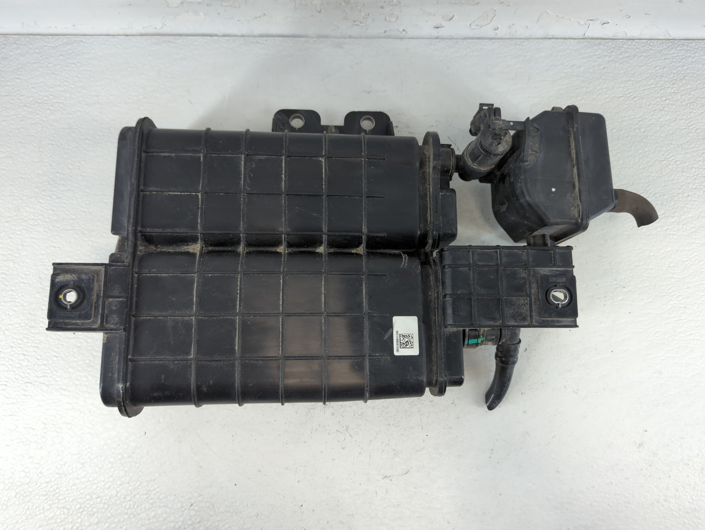2017 Hyundai Elantra Fuel Vapor Charcoal Canister 916002 - Oemusedautoparts1.com