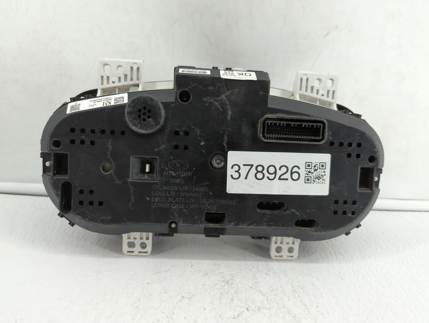 2016-2017 Hyundai Elantra Gt Instrument Cluster Speedometer Gauges P/N:94004-A5610 Fits Fits 2016 2017 OEM Used Auto Parts -