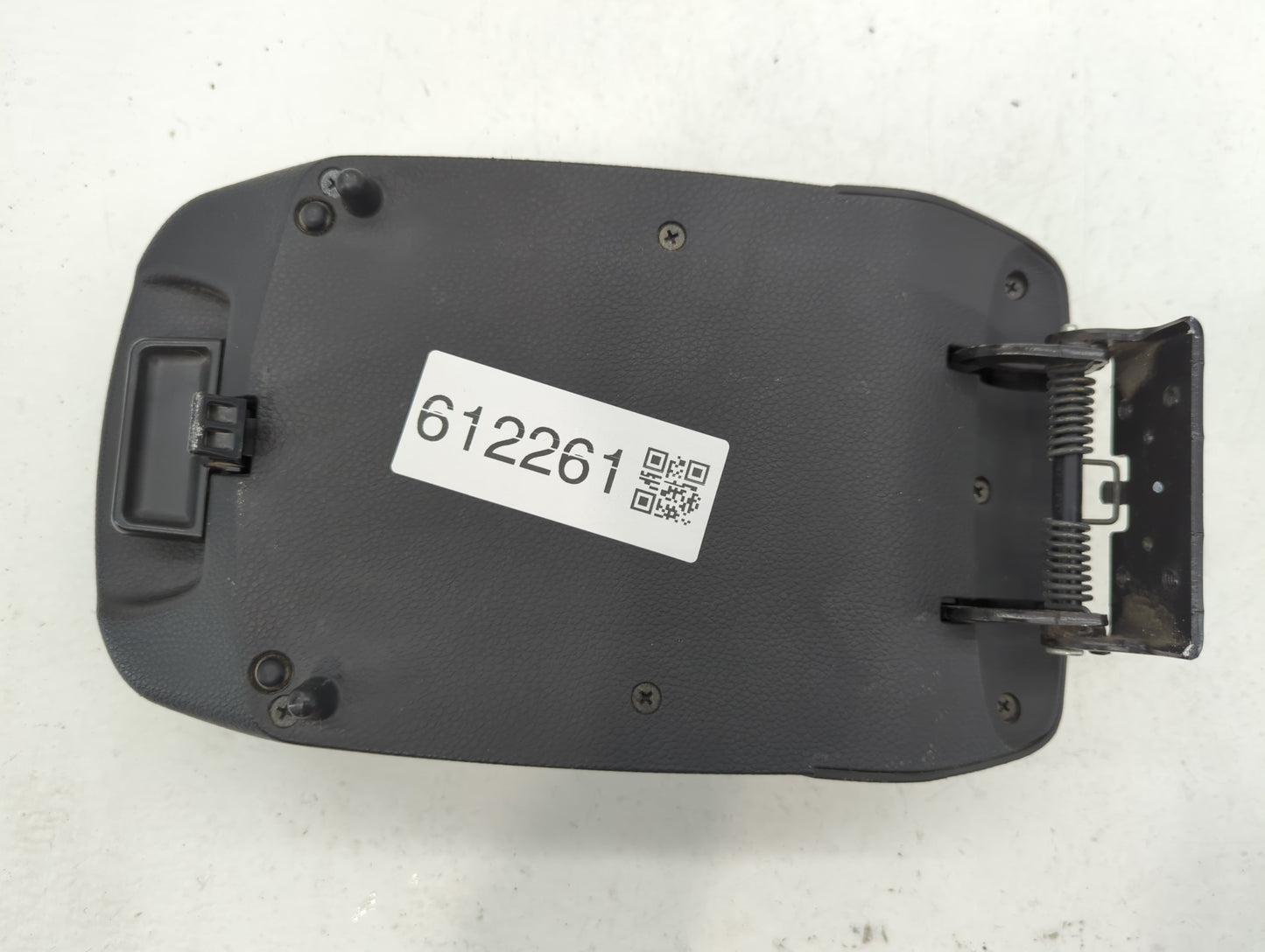 2017 Hyundai Elantra Gt Center Console Armrest Cover Lid Black - Oemusedautoparts1.com