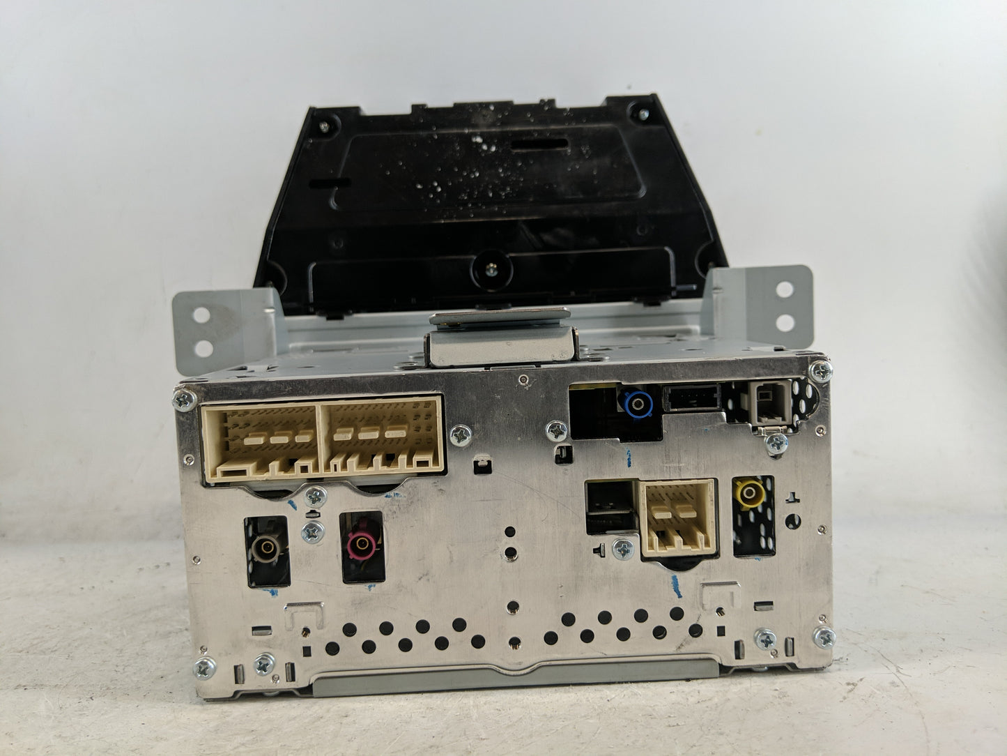 2017-2018 Hyundai Santa Fe Radio AM FM Cd Player Receiver Replacement P/N:96160-B8000NN5 Fits Fits 2017 2018 OEM Used Auto P