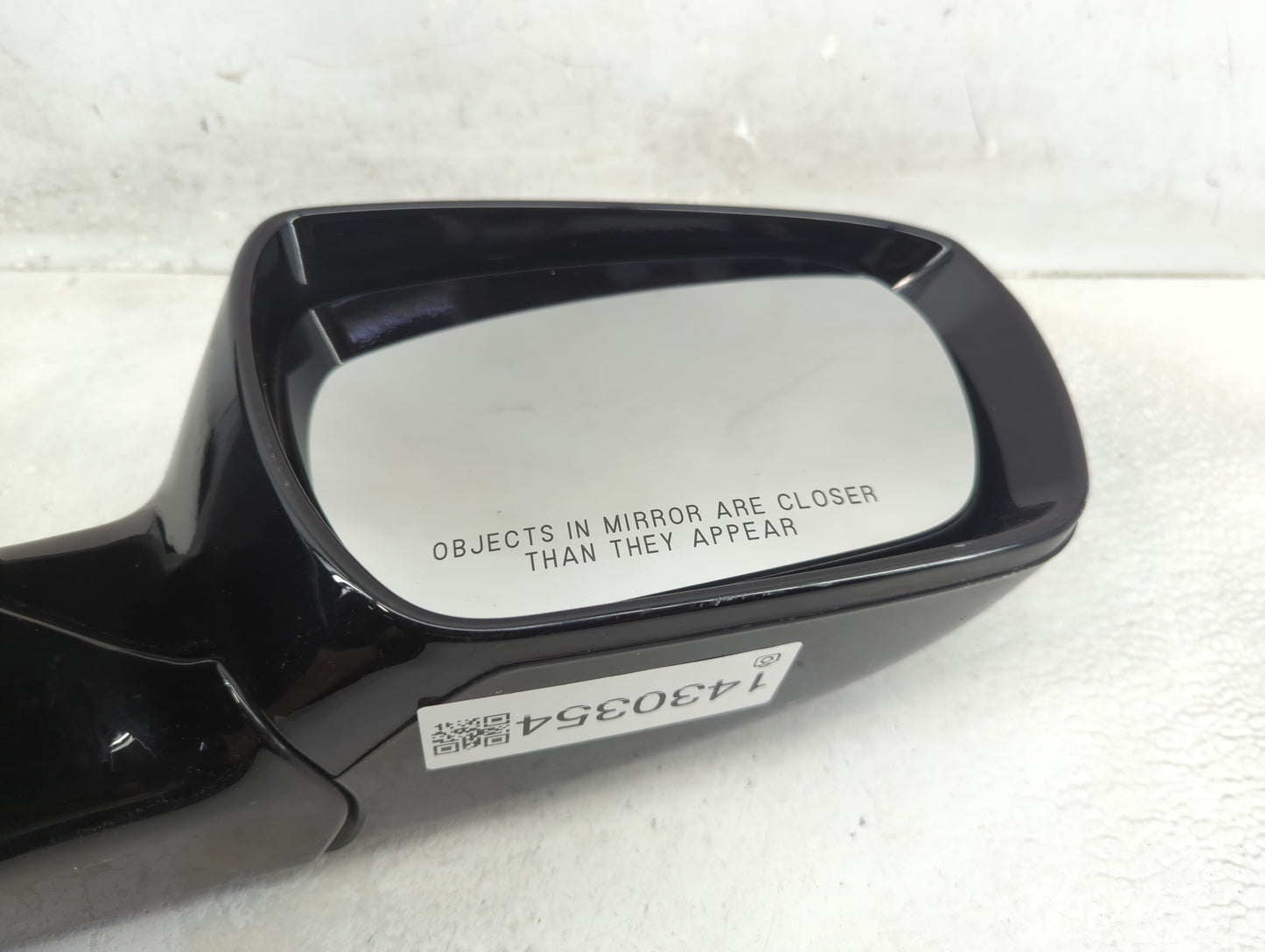 2017-2018 Hyundai Santa Fe Passenger Side View Mirror - Right Door Mirror OEM Used - Oemusedautoparts1.com