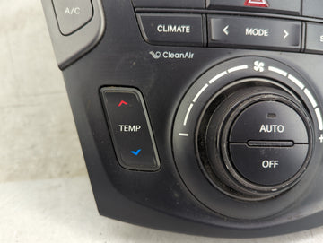 2017-2018 Hyundai Santa Fe Climate Control Module Temperature AC/Heater Replacement P/N:97250-2WXXX 97250-4ZXXX Fits OEM Used Auto Parts