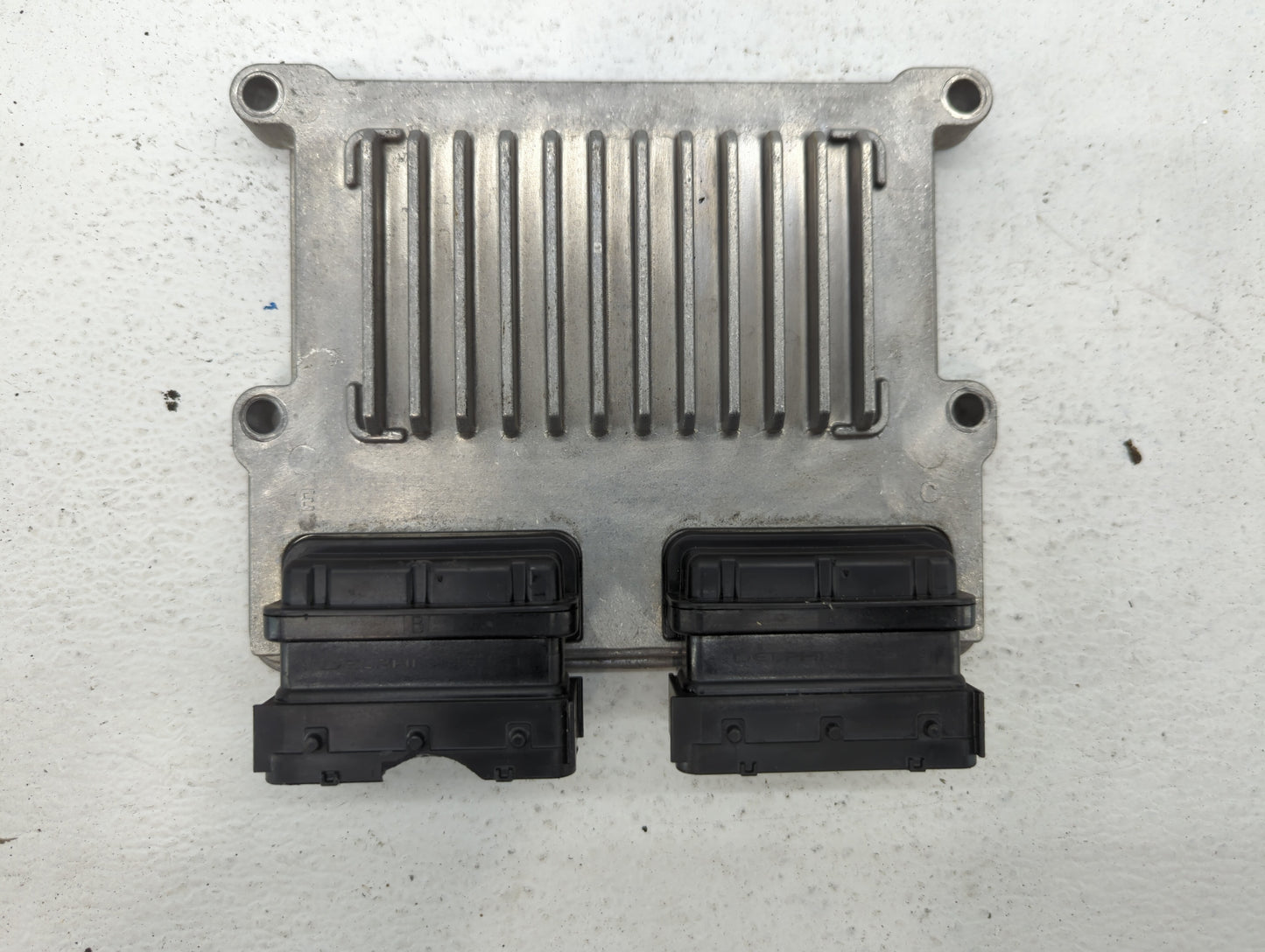2017-2018 Hyundai Santa Fe PCM Engine Control Computer ECU ECM PCU OEM P/N:39110-3CDP0 39100-3CDP1 Fits Fits 2017 2018 OEM U