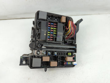 2016-2017 Hyundai Sonata Fusebox Fuse Box Panel Relay Module P/N:91950-C1820 Fits Fits 2016 2017 OEM Used Auto Parts