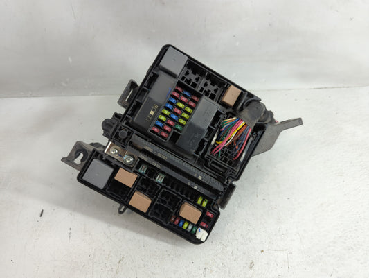 2016-2017 Hyundai Sonata Fusebox Fuse Box Panel Relay Module Fits Fits 2016 2017 OEM Used Auto Parts