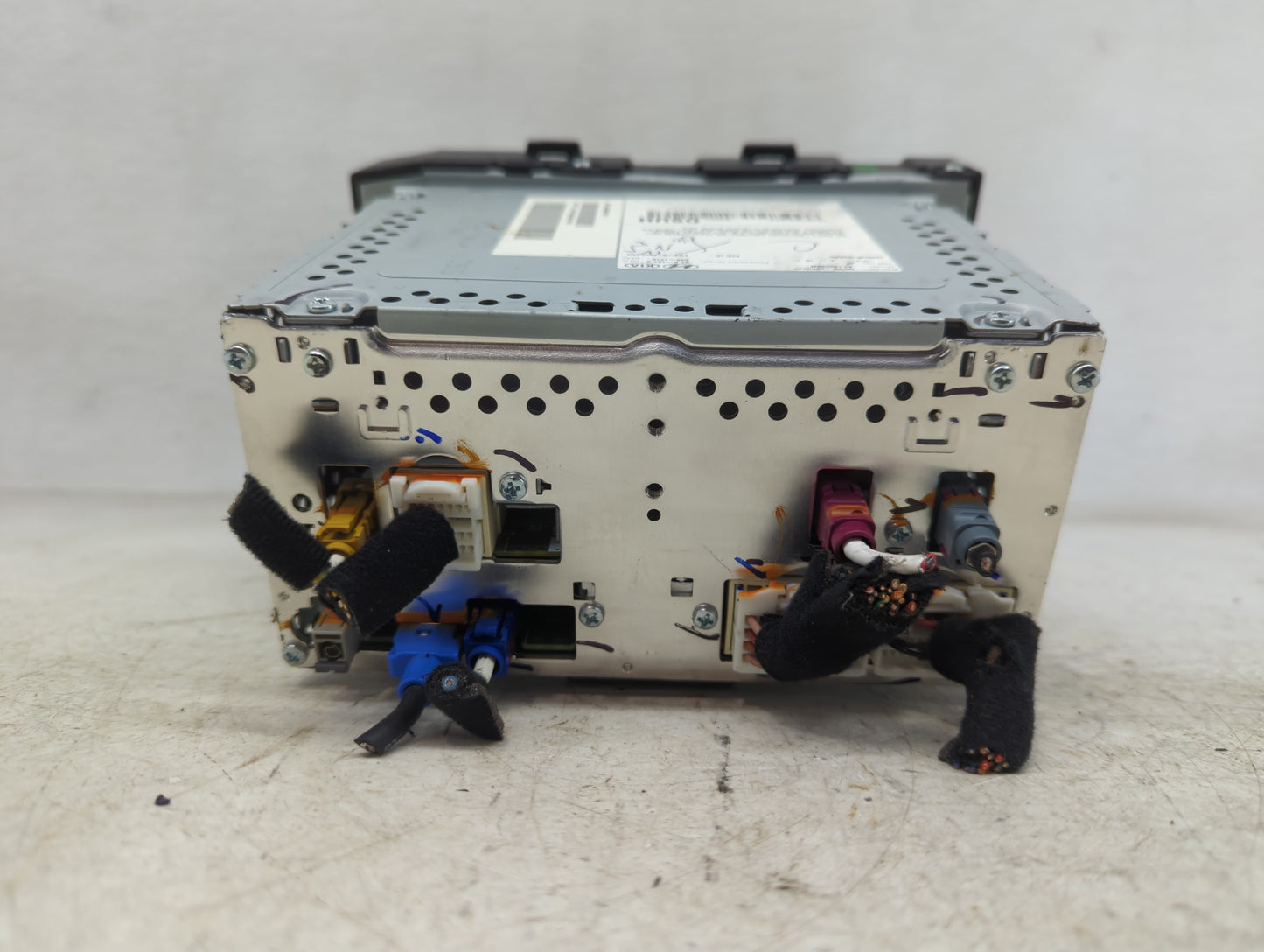 2016-2017 Hyundai Sonata Radio AM FM Cd Player Receiver Replacement P/N:96160-C20004X Fits Fits 2016 2017 OEM Used Auto Part