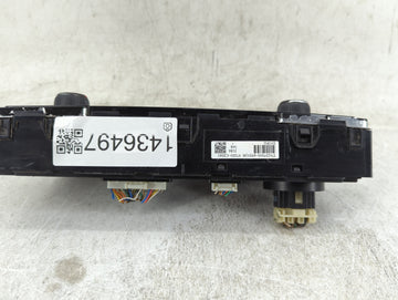 2015-2017 Hyundai Sonata Climate Control Module Temperature AC/Heater Replacement P/N:97250-C2041 237000-69331H Fits OEM Used Auto Parts