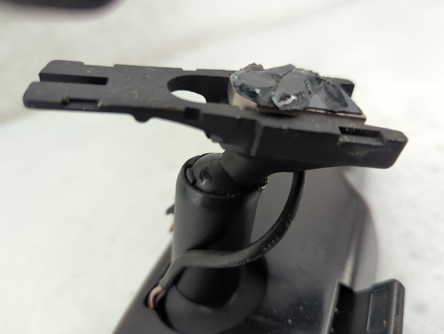 2011-2019 Hyundai Sonata Interior Rear View Mirror Replacement OEM Fits OEM Used Auto Parts - Oemusedautoparts1.com