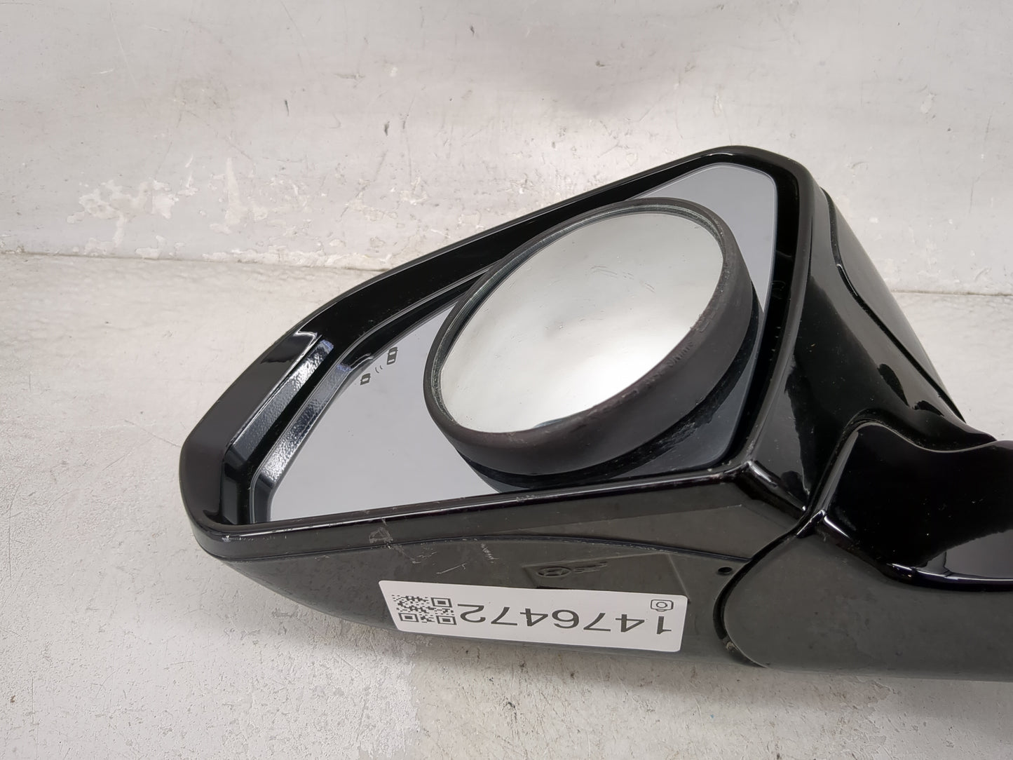 2017 Hyundai Sonata Driver Side View Mirror - Left Door Mirror OEM Used - Oemusedautoparts1.com