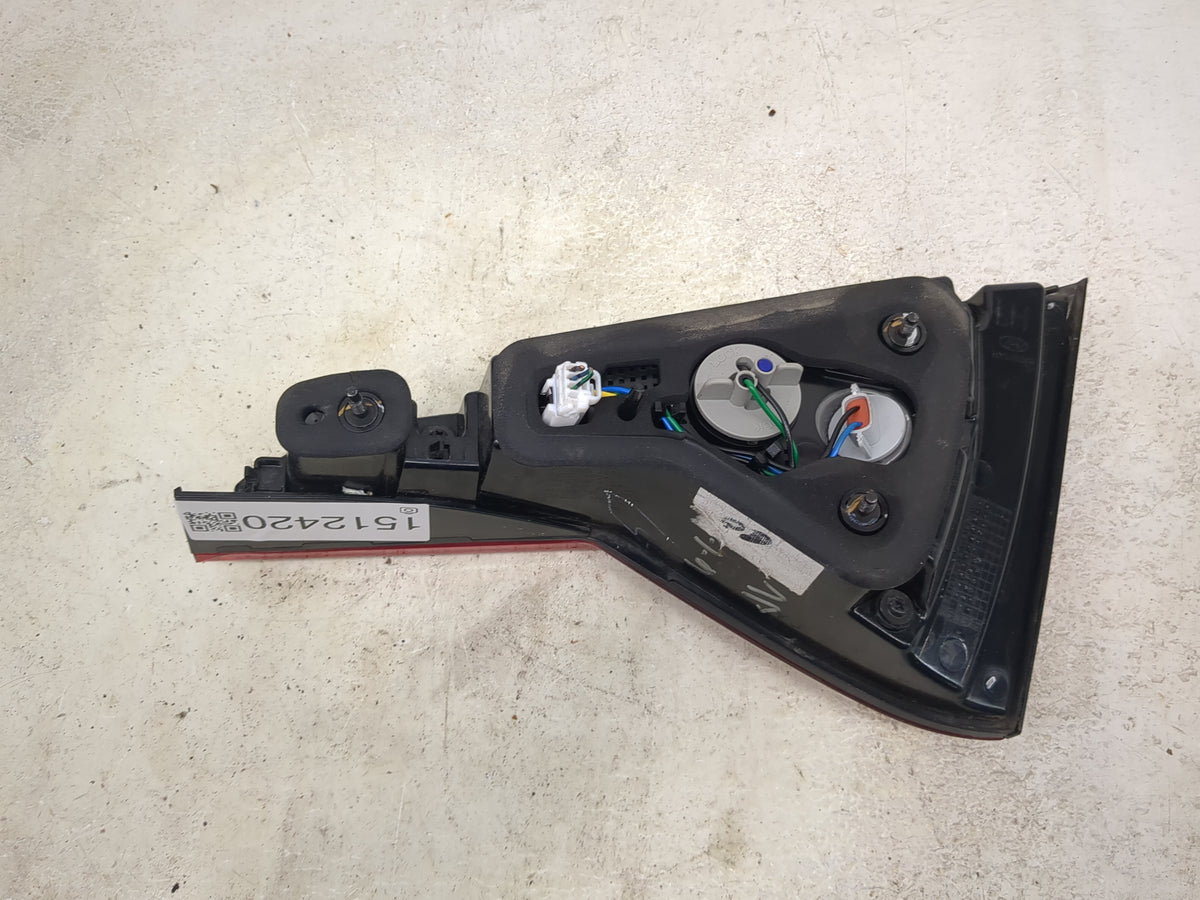 2015-2017 Hyundai Sonata Driver Left Side Deck Lid Mounted Tail Light 1512420 - Oemusedautoparts1.com