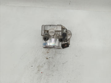 2015-2019 Hyundai Sonata Throttle Body P/N:0 280 750 618 35100-2G600 Fits Fits 2015 2016 2017 2018 2019 OEM Used Auto Parts