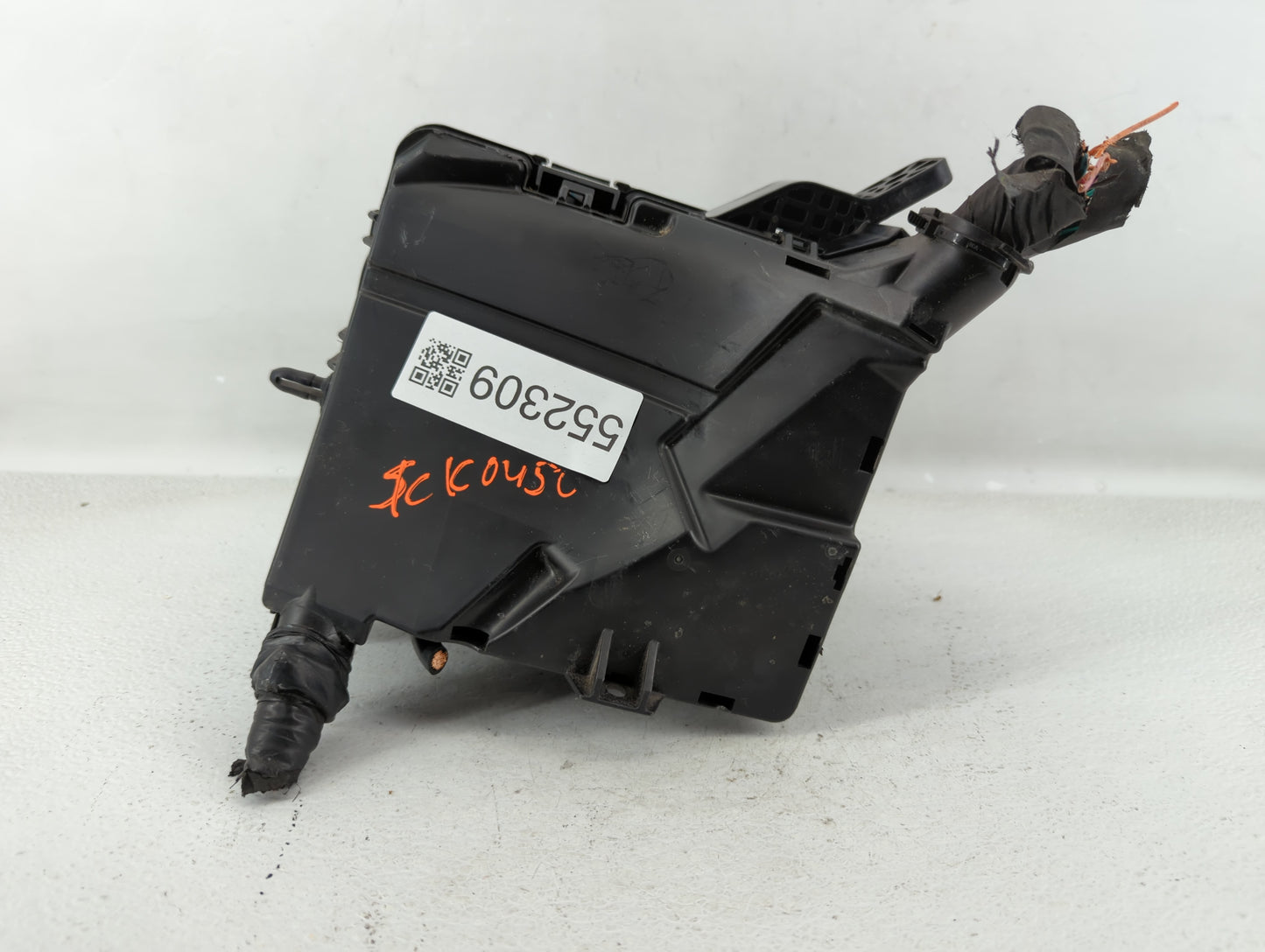 2016-2017 Hyundai Sonata Fusebox Fuse Box Panel Relay Module P/N:91950-C1820 Fits Fits 2016 2017 OEM Used Auto Parts - Oemus