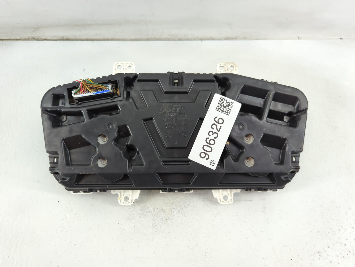 2016-2017 Hyundai Sonata Instrument Cluster Speedometer Gauges P/N:94001-C2201 Fits Fits 2016 2017 OEM Used Auto Parts - Oem