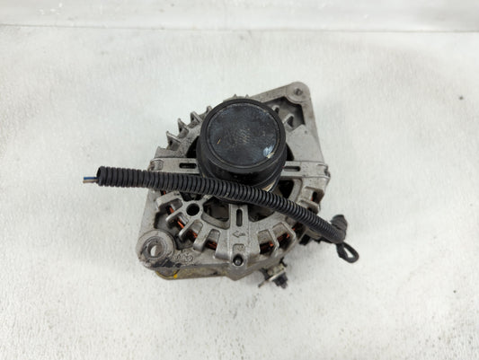 2016-2018 Hyundai Tucson Alternator Replacement Generator Charging Assembly Engine OEM P/N:37300-2B960 Fits OEM Used Auto Parts