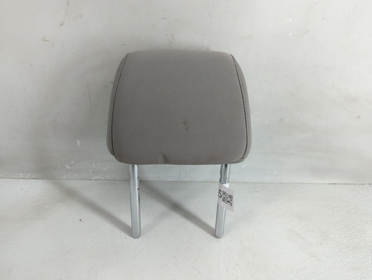 2017 Hyundai Tucson Headrest Head Rest Rear Seat Fits OEM Used Auto Parts - Oemusedautoparts1.com