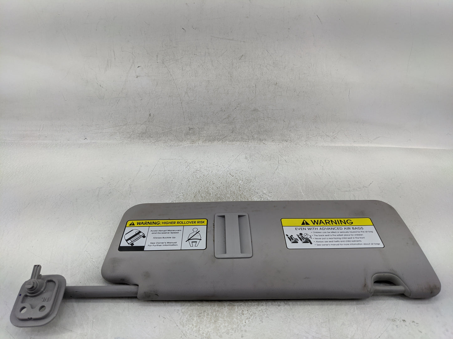 2016-2018 Hyundai Tucson Sun Visor Shade Replacement Driver Left Mirror Fits Fits 2016 2017 2018 OEM Used Auto Parts - Oemus