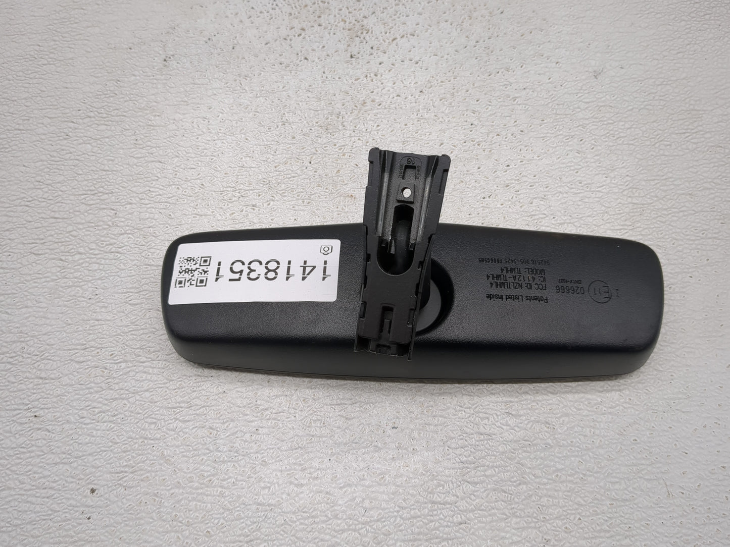 2014-2018 Hyundai Tucson Interior Rear View Mirror Replacement OEM P/N:4112A-TLMHL4 Fits OEM Used Auto Parts - Oemusedautopa