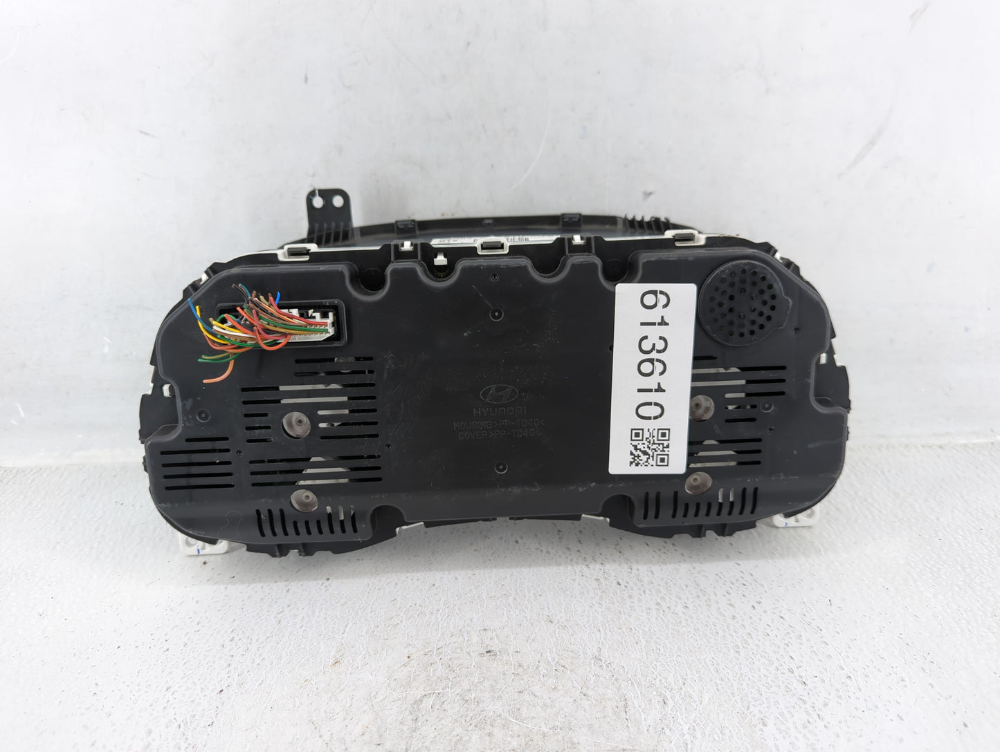 2016-2017 Hyundai Tucson Instrument Cluster Speedometer Gauges P/N:94001-D3172 Fits Fits 2016 2017 OEM Used Auto Parts - Oem
