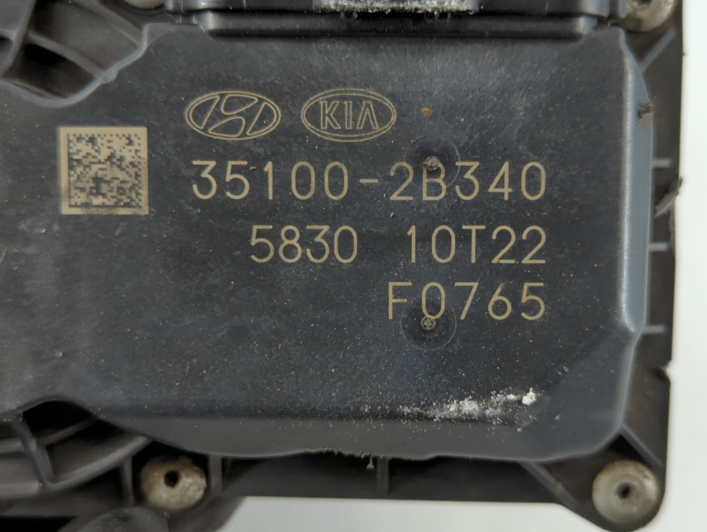 2016-2018 Hyundai Tucson Throttle Body P/N:35100-2B340 Fits Fits 2015 2016 2017 2018 2019 2020 2021 2022 OEM Used Auto Parts