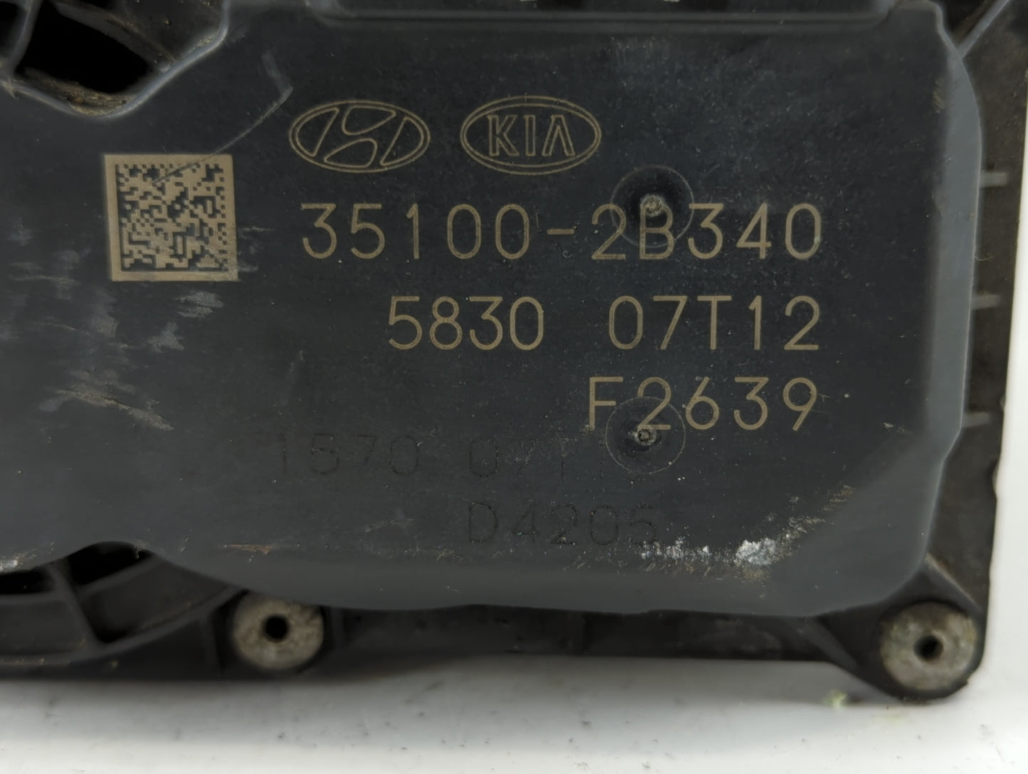 2016-2018 Hyundai Tucson Throttle Body P/N:35100-2B340 Fits Fits 2015 2016 2017 2018 2019 2020 2021 2022 OEM Used Auto Parts