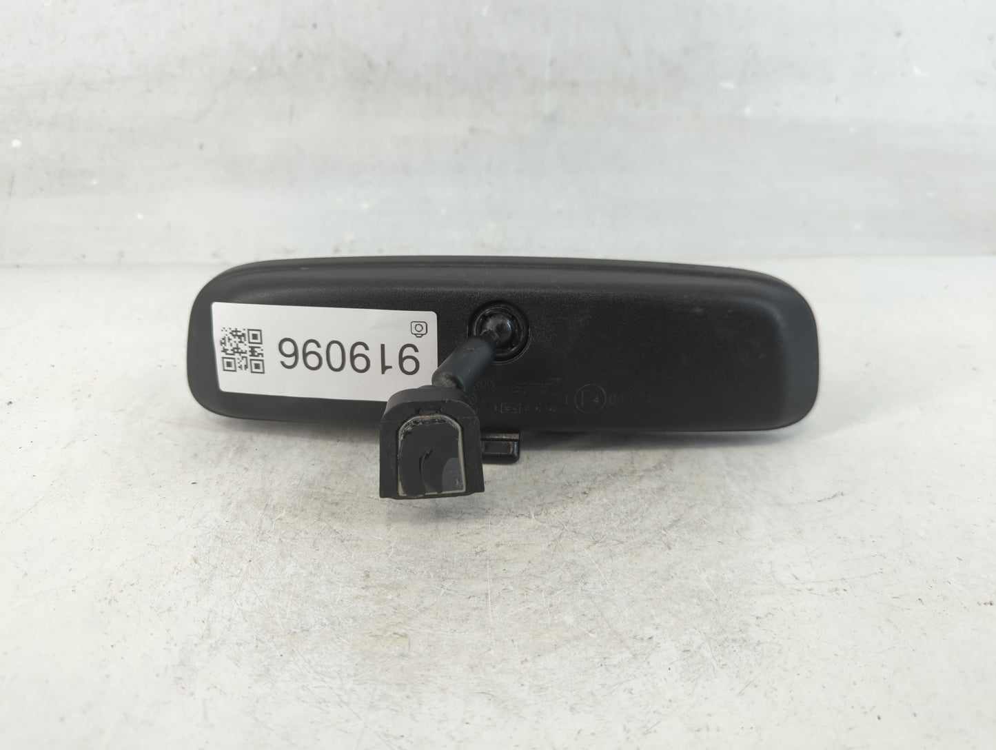 2009-2022 Hyundai Tucson Interior Rear View Mirror Replacement OEM P/N:E4012143 Fits OEM Used Auto Parts - Oemusedautoparts1