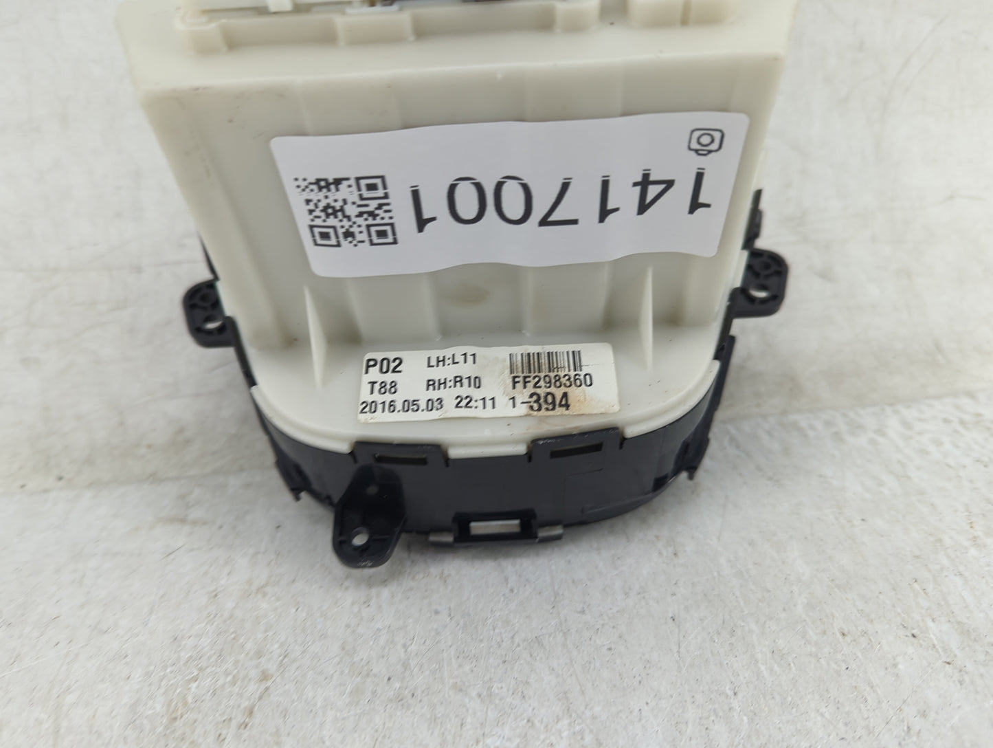 2016-2017 Hyundai Veloster Climate Control Module Temperature AC/Heater Replacement Fits Fits 2016 2017 OEM Used Auto Parts