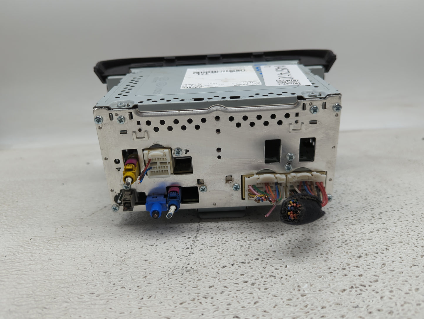 2016-2017 Hyundai Veloster Radio AM FM Cd Player Receiver Replacement P/N:96160-2V000 ADBB0GSAN Fits Fits 2016 2017 OEM Used