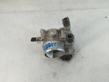 2015-2020 Hyundai Veloster Throttle Body P/N:35100-2B340 Fits Fits 2015 2016 2017 2018 2019 2020 2021 2022 OEM Used Auto Parts