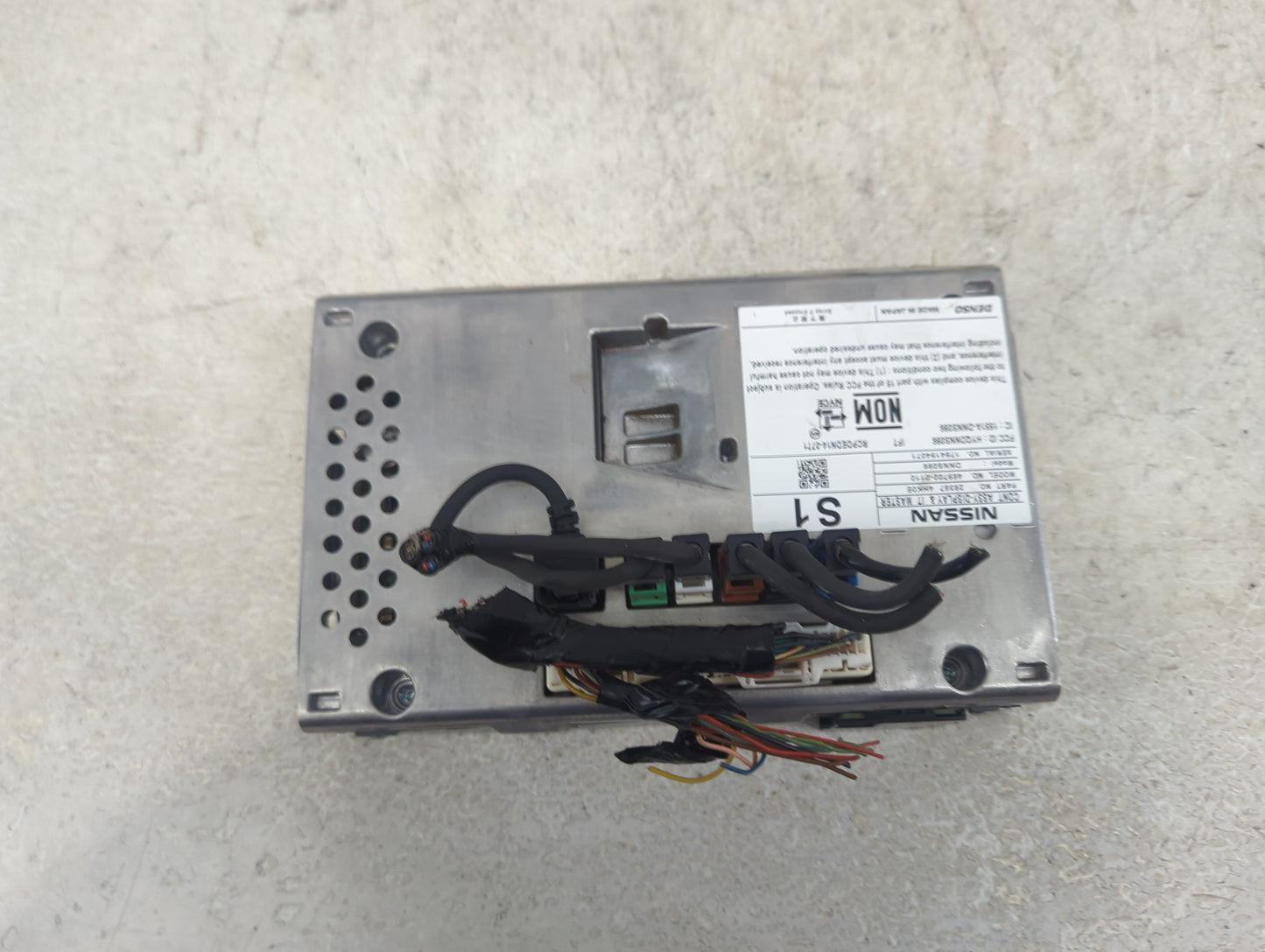 2016-2017 Infiniti Q50 Information Display Screen 1468848 - Oemusedautoparts1.com