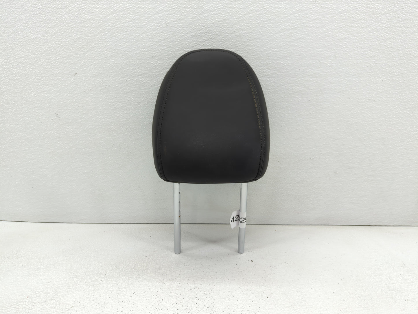 2016-2017 Infiniti Q50 Headrest Head Rest Front Driver Passenger Seat - Oemusedautoparts1.com