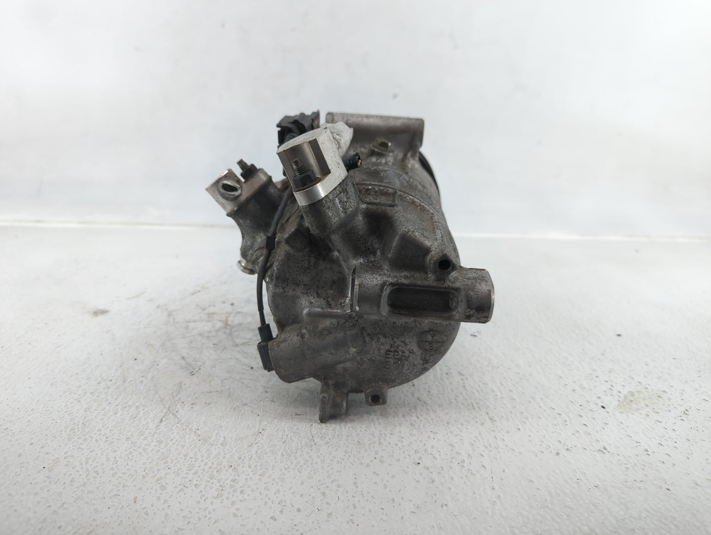 2016-2020 Infiniti Q50 Air Conditioning A/c Ac Compressor Oem - Oemusedautoparts1.com