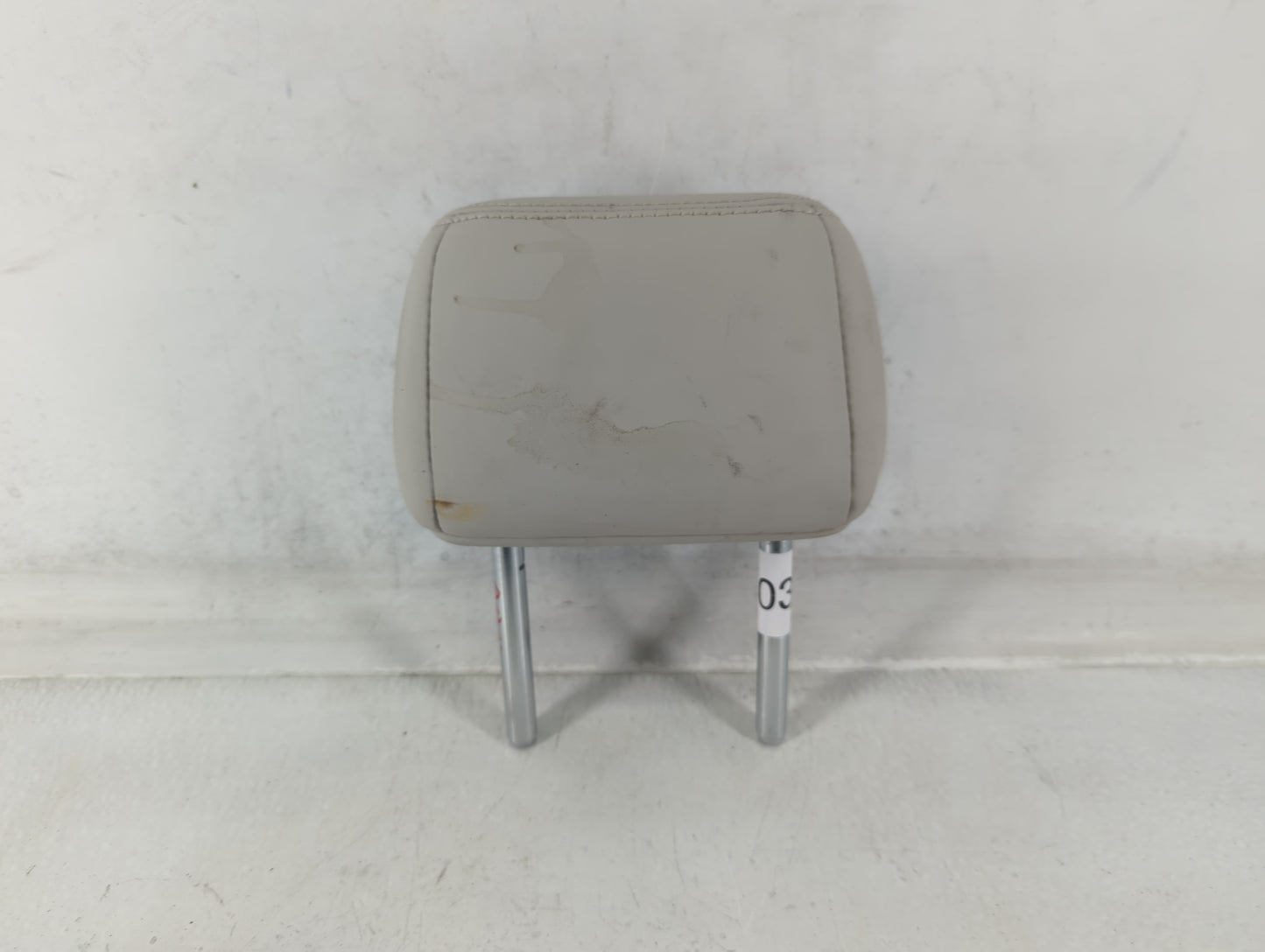 2016-2017 Infiniti Q50 Headrest Head Rest Rear Seat Ivory - Oemusedautoparts1.com